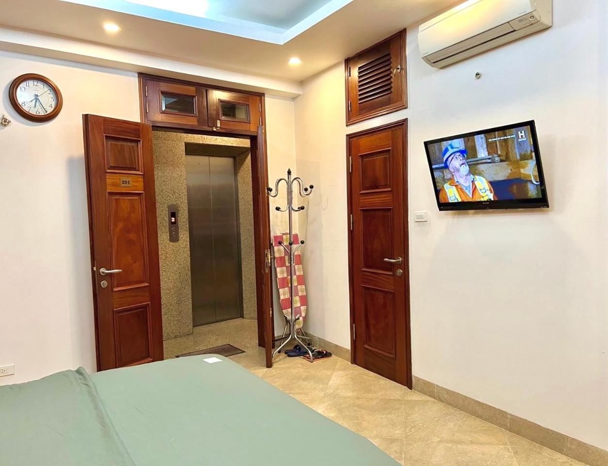 Serviced Apartment Next To The Hanoi Opera House Can Ho Day Du Tien Nghi Co Thang May Ngay Gan Nha Hat Lon Eksteriør billede